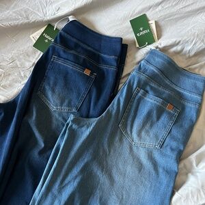 Bundle of Halara wide leg jeans